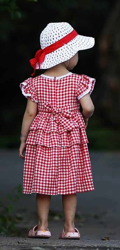 Reference photo of girl from Pixabay